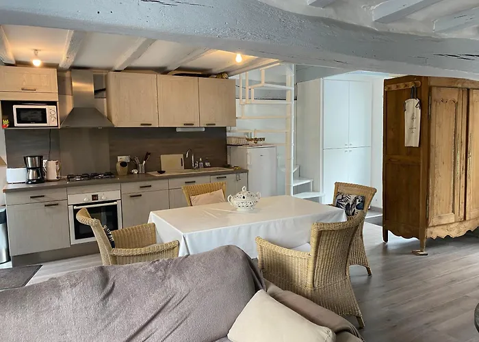 Jolie Maison A * Mesquer