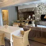 Belle Maison Renovee Avec Jardin Terrasse -calme-proche -mesquer